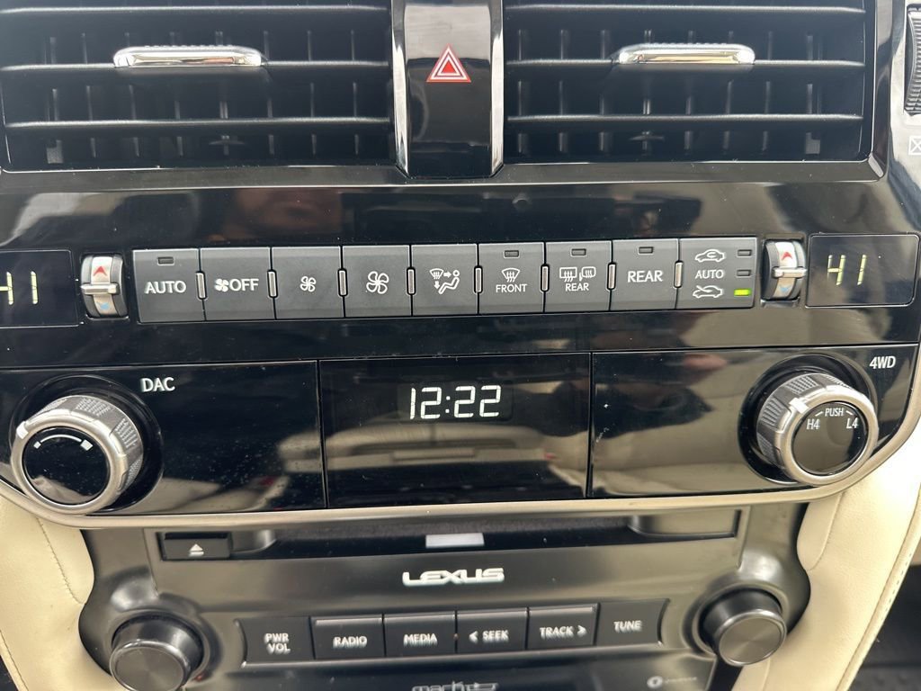 Used 2022 Lexus GX 460 Premium w/ Premium Plus Package image 21