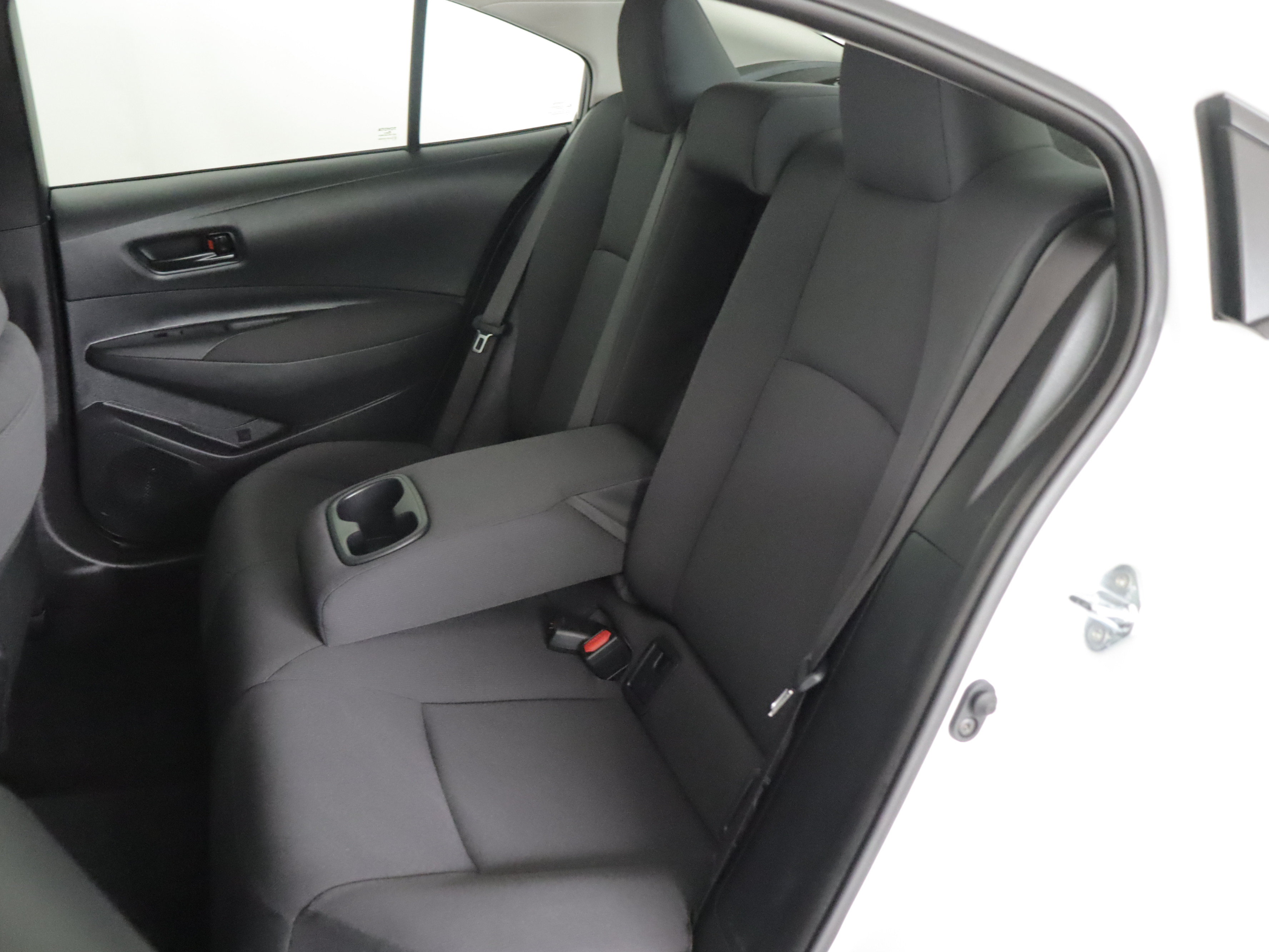 Used 2026 Toyota Corolla LE w/ LE Premium Package FWD image 8