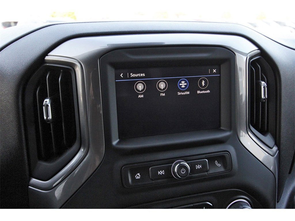 Used 2025 Chevrolet Silverado 2500 Custom w/ Custom Value Package image 25