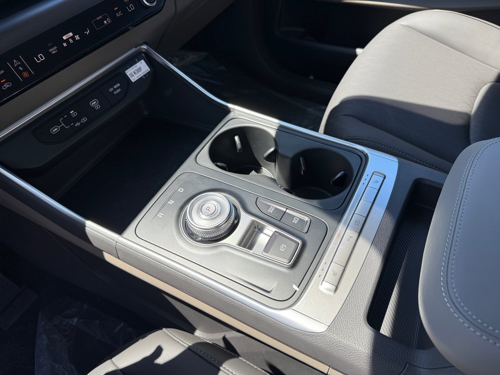 New 2026 Kia Carnival LXS image 13