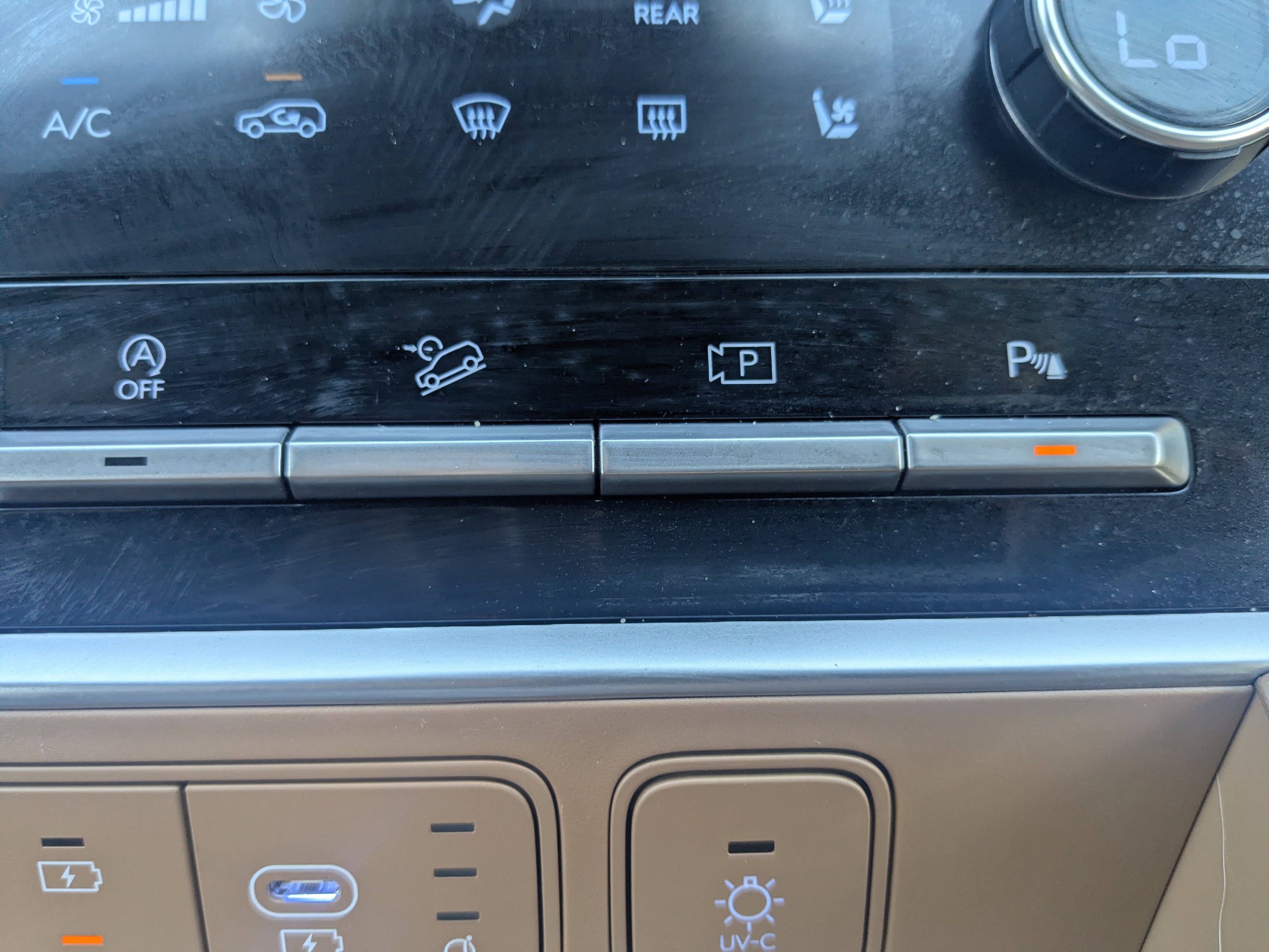 Used 2025 Hyundai Santa Fe Limited image 34