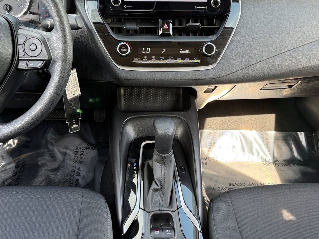 Used 2022 Toyota Corolla LE image 13