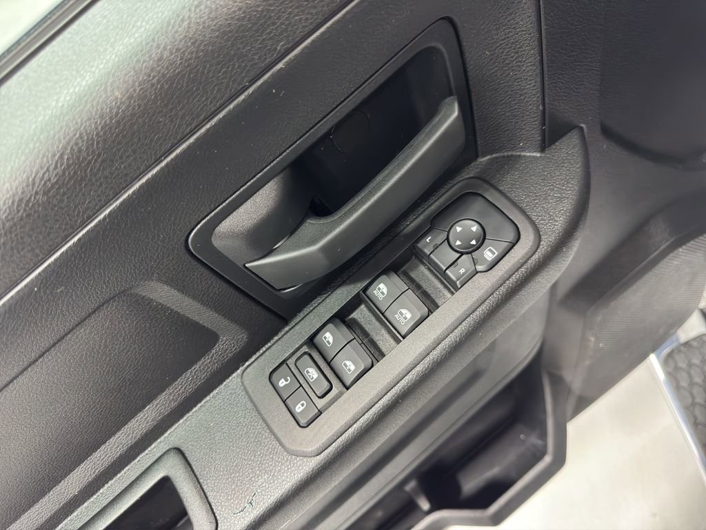 Used 2025 RAM 5500 Tradesman image 19