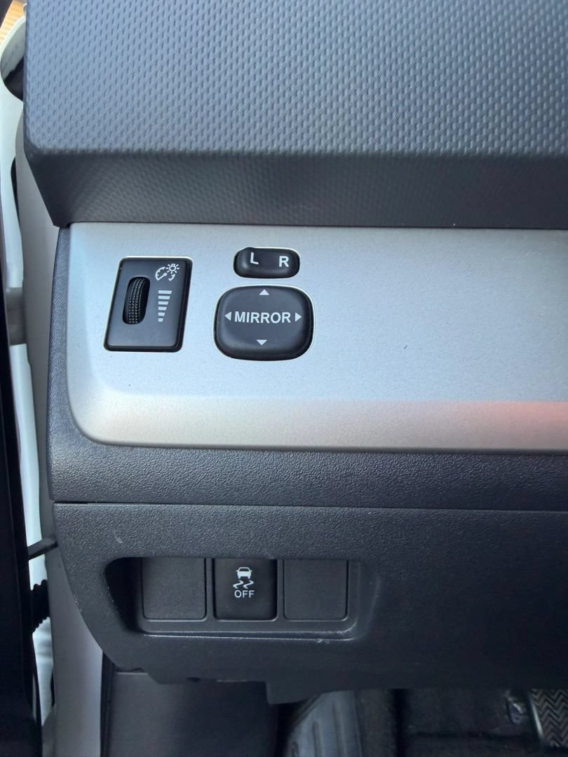 Used 2010 Scion xB FWD image 26