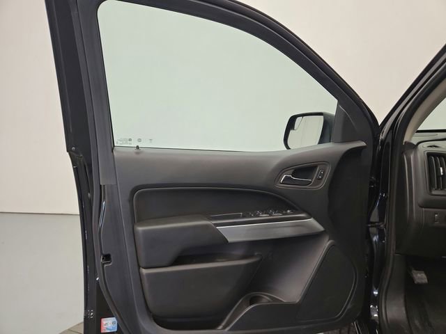 Used 2022 Chevrolet Colorado LT w/ LT Convenience Package image 25