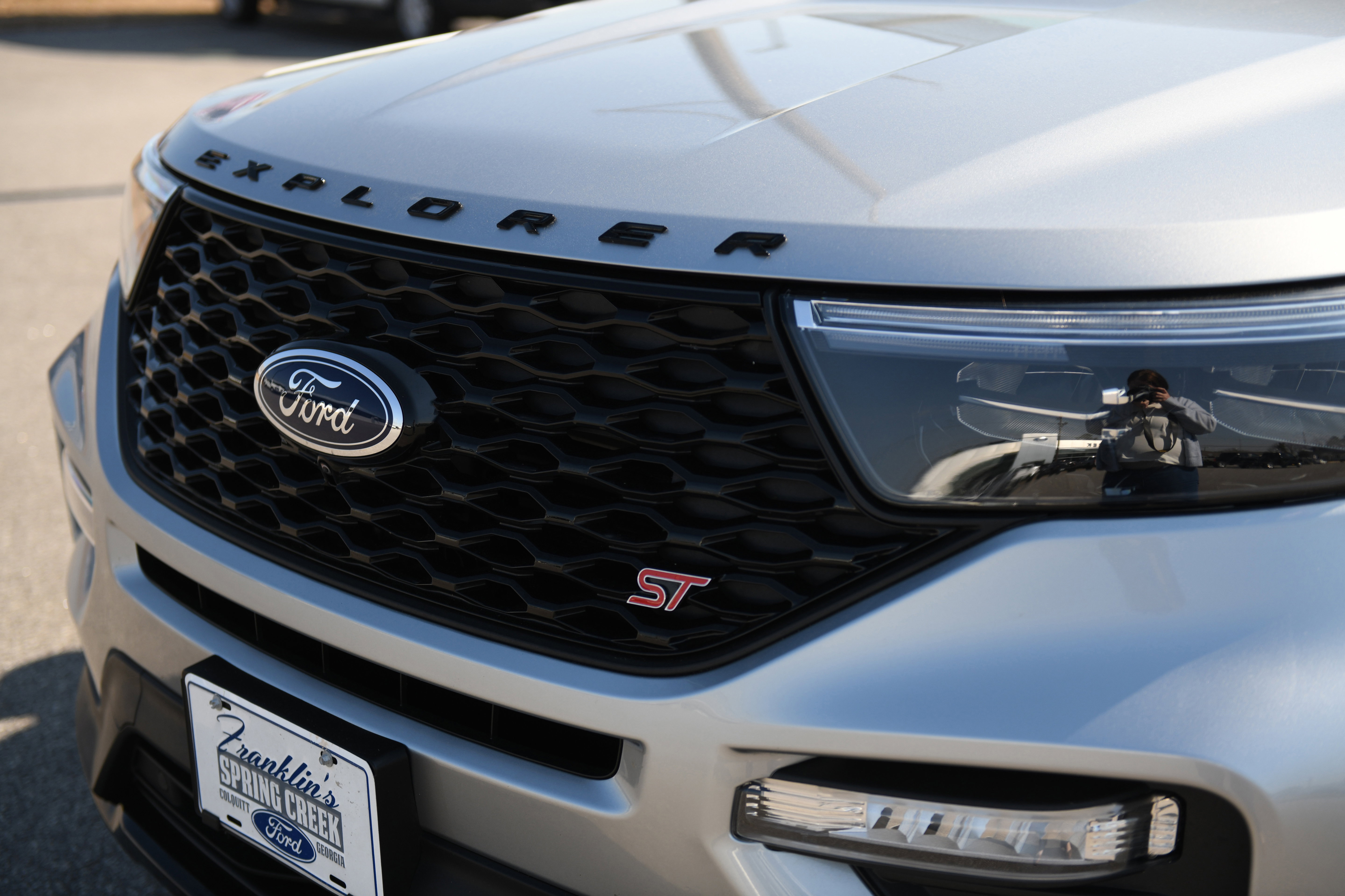 Used 2021 Ford Explorer ST w/ Equipment Group 401A image 8