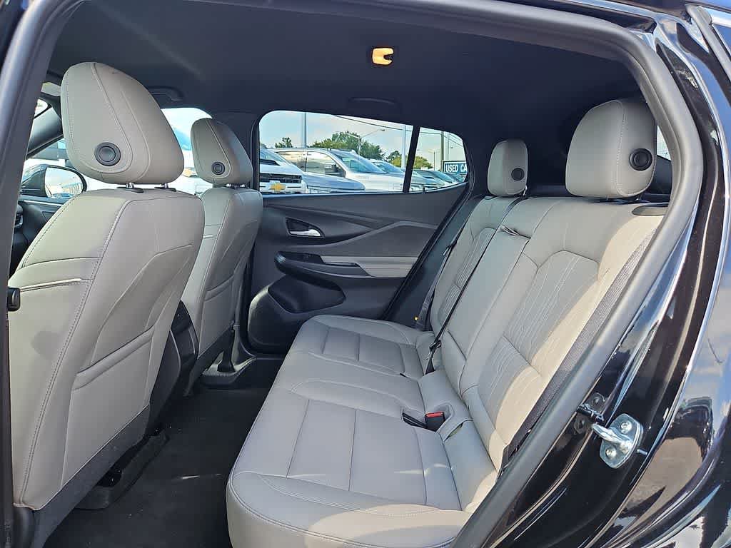 Used 2025 Buick Envista Avenir FWD image 9
