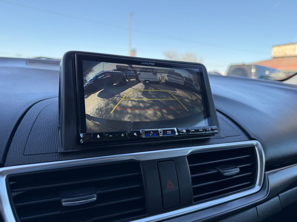 Used 2018 MAZDA MAZDA3 Grand Touring w/ Premium Equipment Package image 28