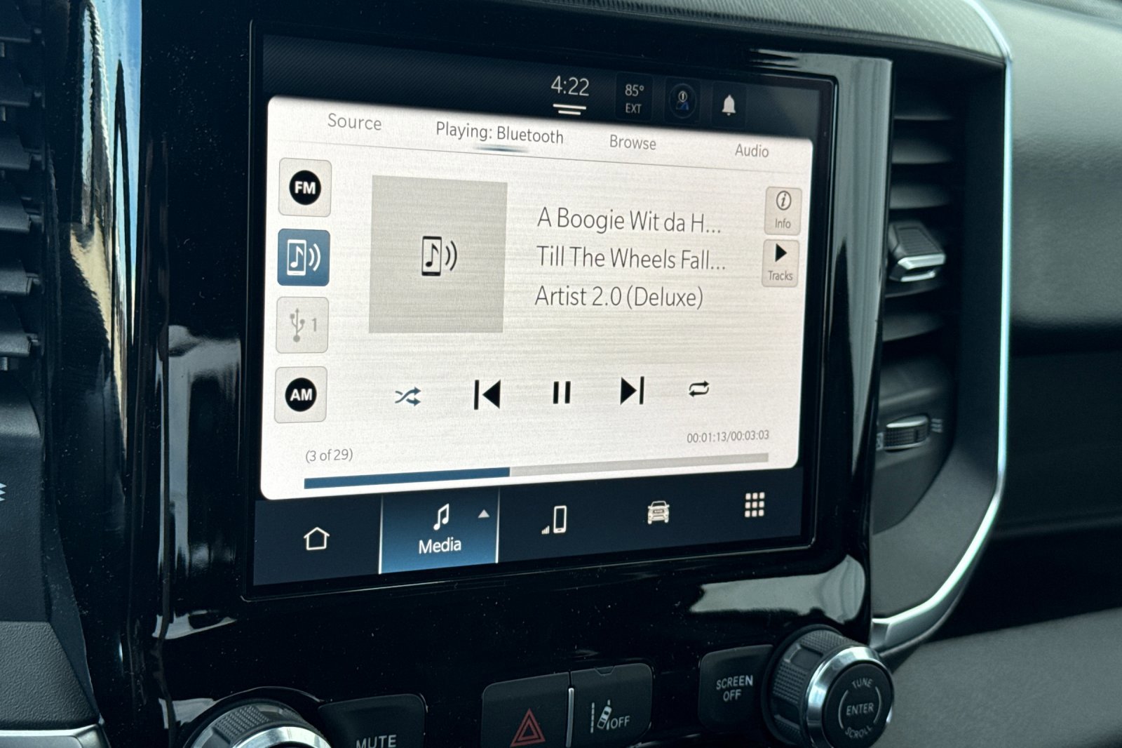 New 2026 RAM 1500 4x4 Crew Cab image 16