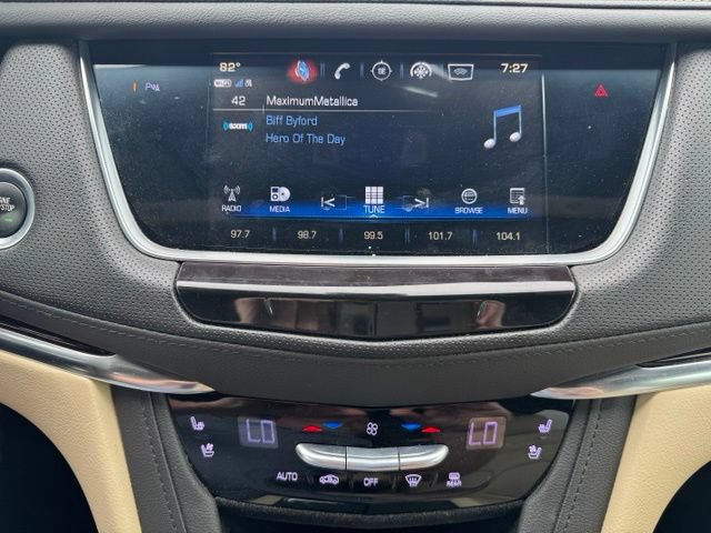 Used 2019 Cadillac XT5 Premium Luxury FWD image 8