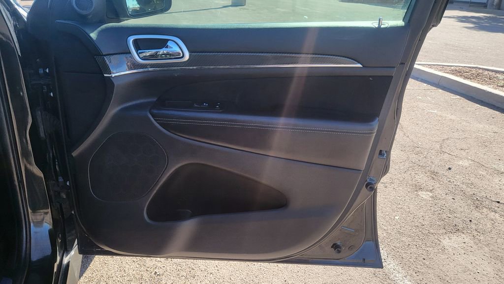 Used 2015 Jeep Grand Cherokee SRT w/ Trailer Tow Group IV image 17