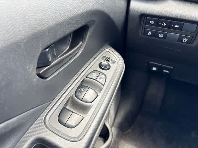 Used 2020 Nissan Versa S FWD image 22