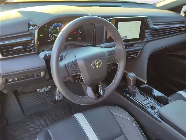 Certified 2025 Toyota Camry SE w/ Convenience Package FWD image 9