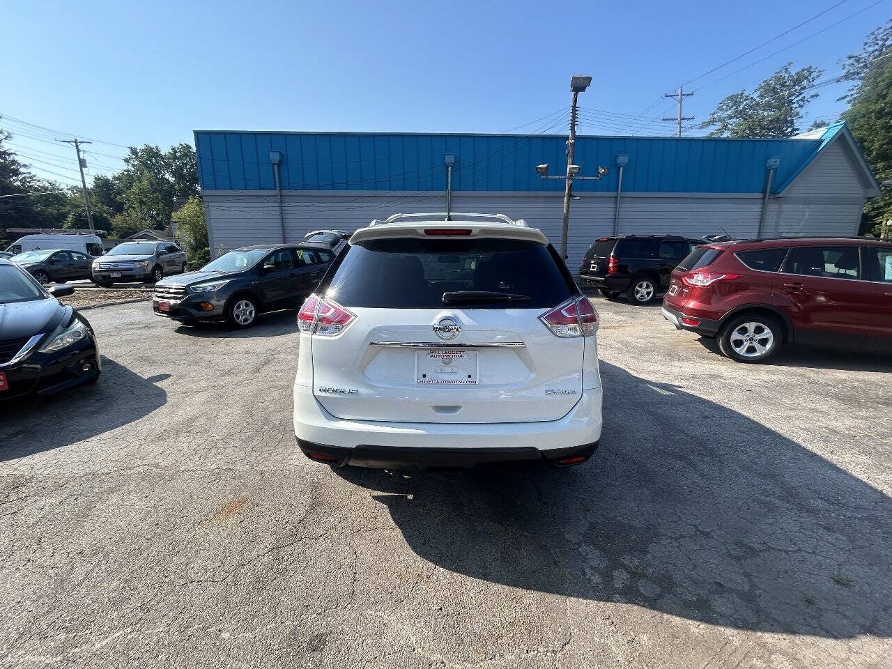 Used 2016 Nissan Rogue SV AWD/4WD image 11