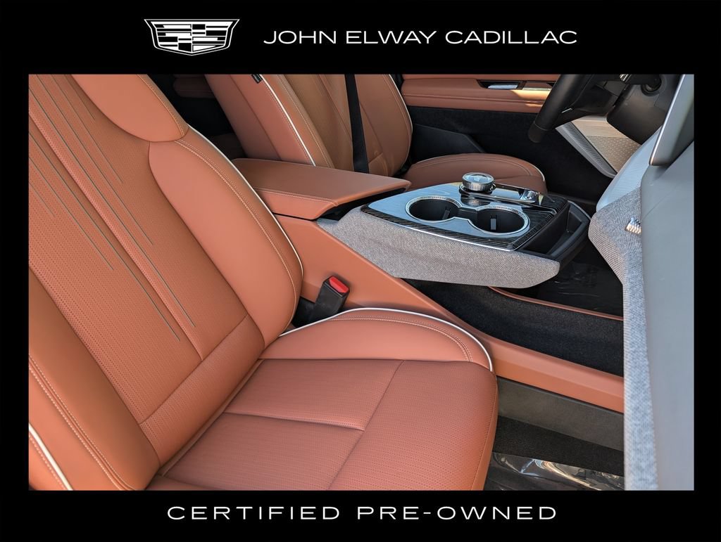 Certified 2025 Cadillac Optiq Sport 2 AWD/4WD image 21