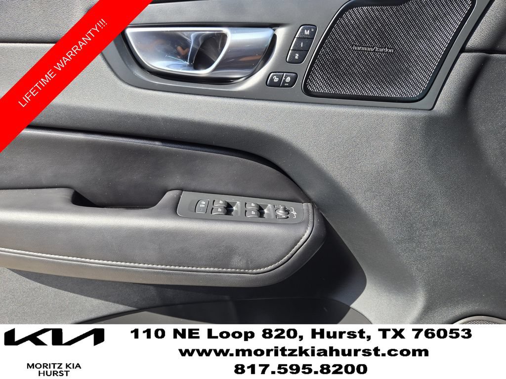 Used 2023 Volvo XC60 B5 Plus w/ Protection Package Premier FWD image 25