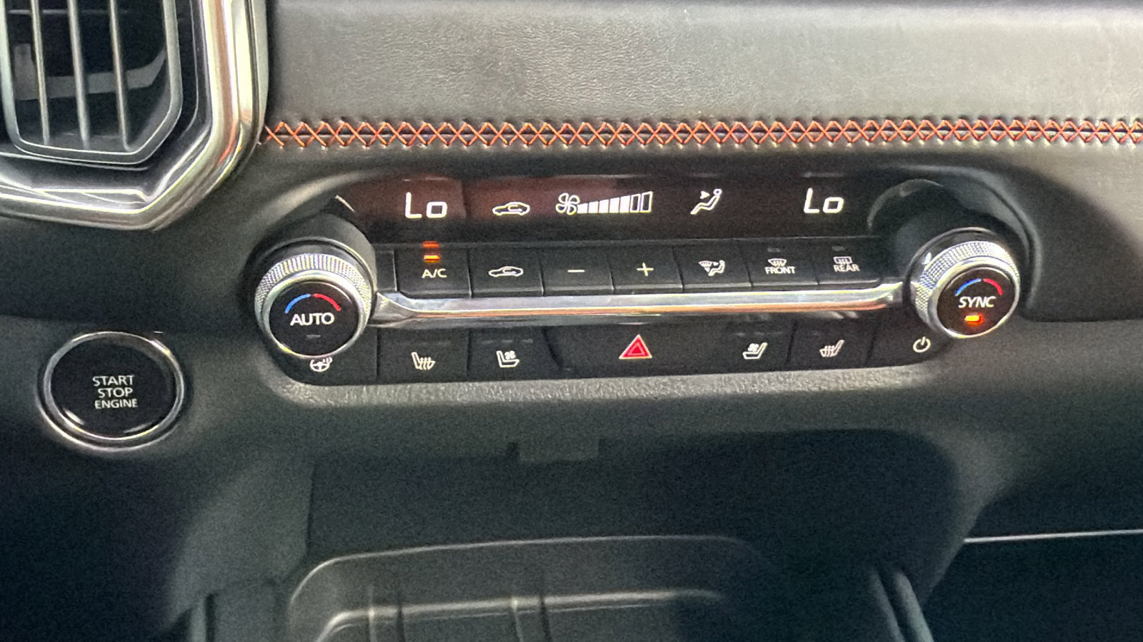 Certified 2025 MAZDA CX-50 2.5 Turbo w/ Premium Plus Pkg image 28