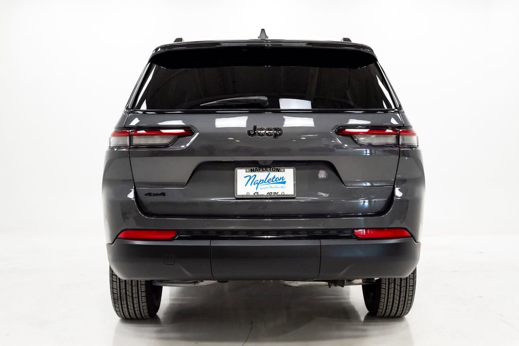 Used 2025 Jeep Grand Cherokee L Altitude image 27
