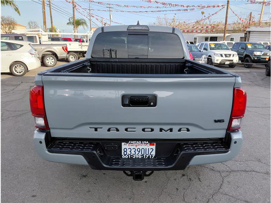 Used 2019 Toyota Tacoma TRD Sport image 10