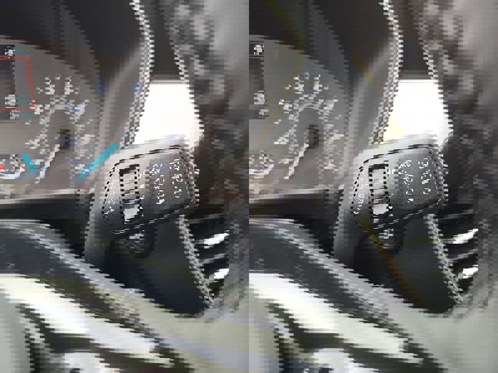 Used 2022 Ford Escape SE w/ Convenience Package image 23