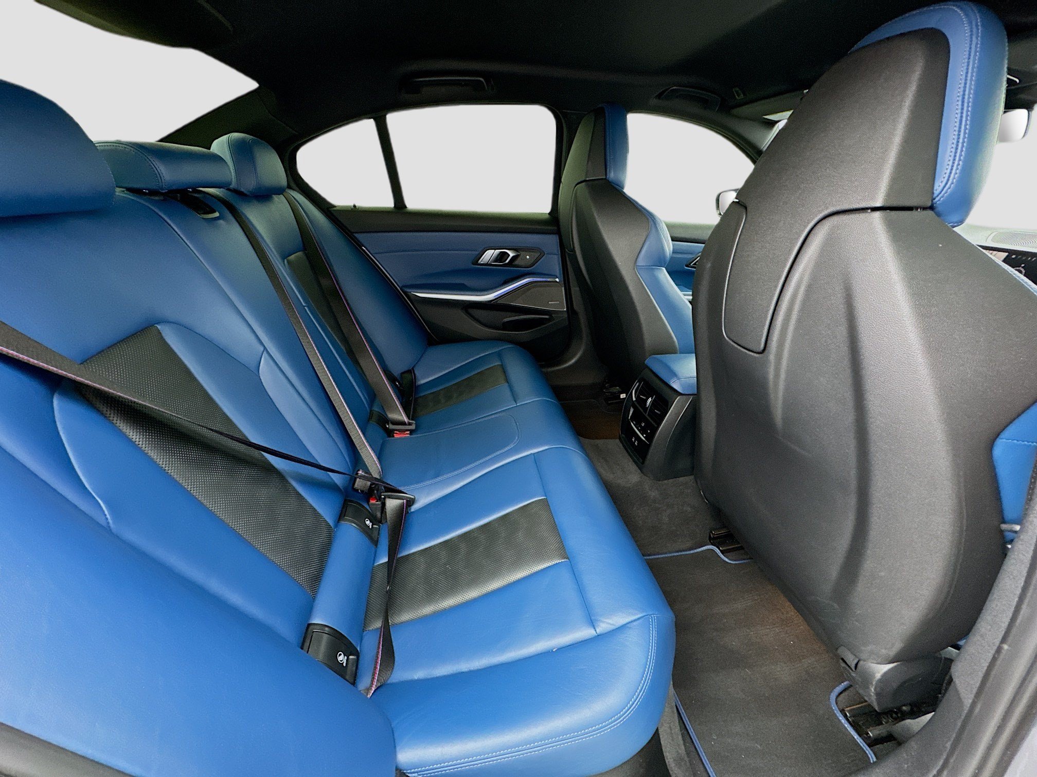Used 2022 BMW M3 Competition w/ Executive Package RWD image 18