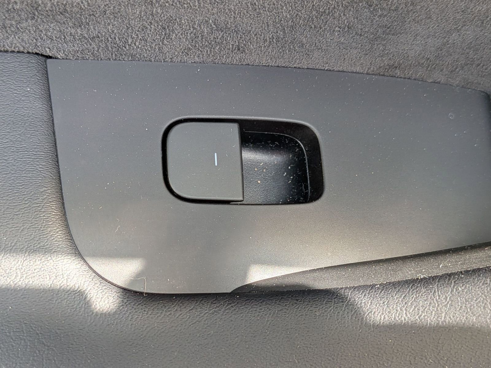 Used 2023 Tesla Model 3 Standard Range image 28