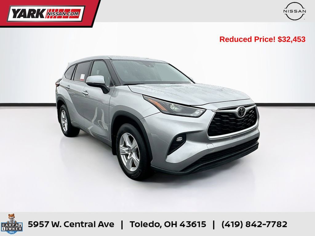 Used 2024 Toyota Highlander LE