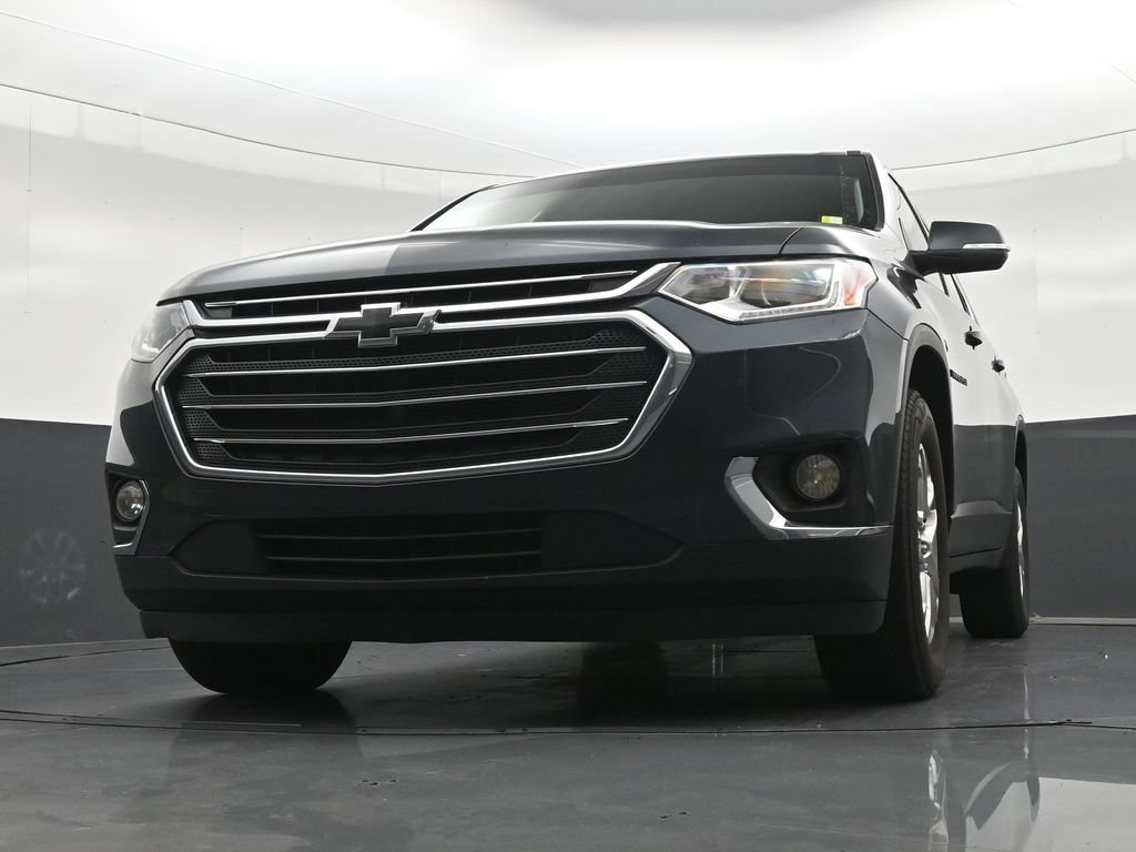 Used 2021 Chevrolet Traverse LT FWD image 31