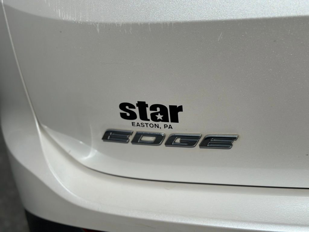 Used 2018 Ford Edge SEL w/ Equipment Group 201A image 42