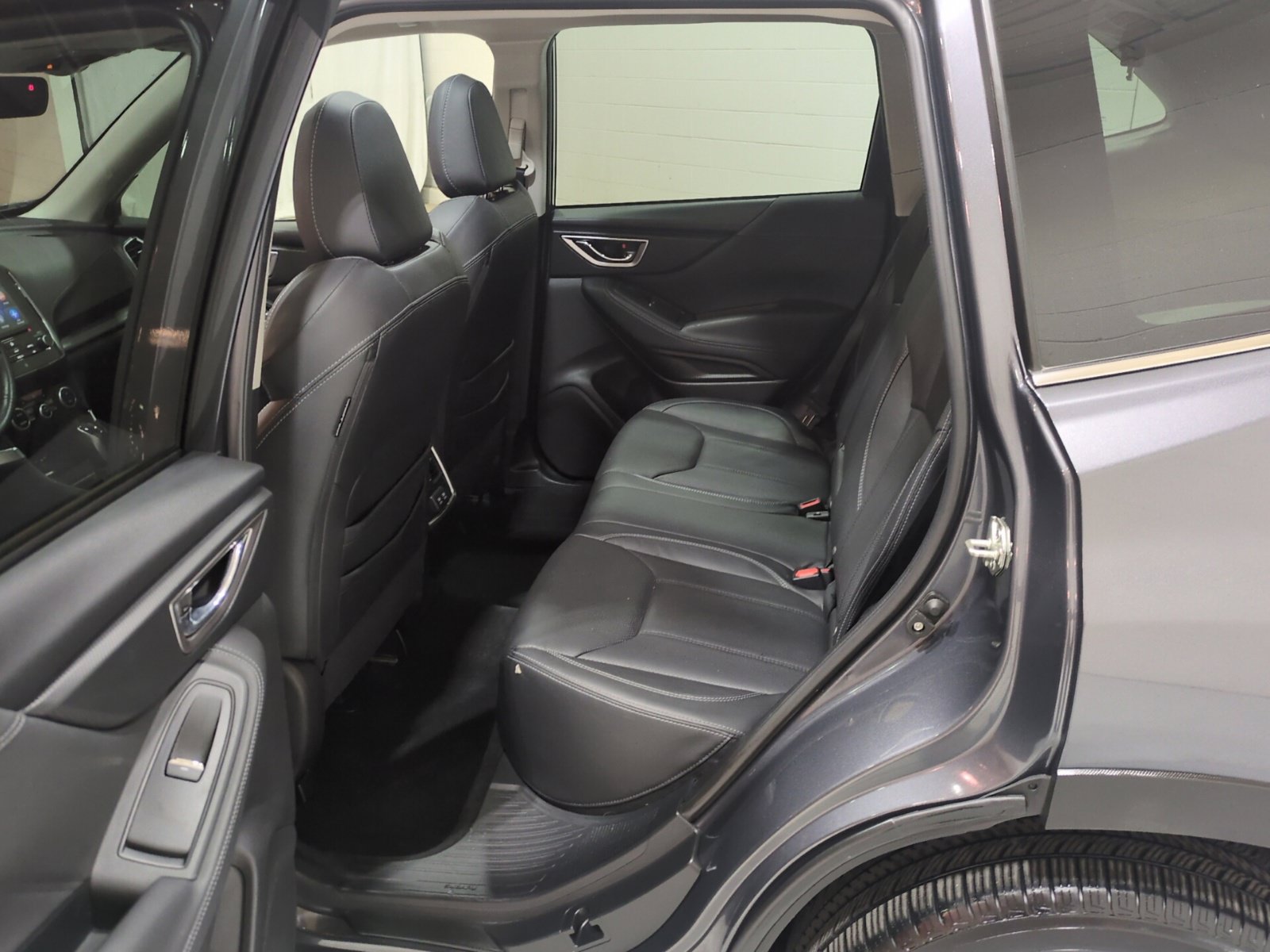 Used 2020 Subaru Forester Limited AWD/4WD image 15