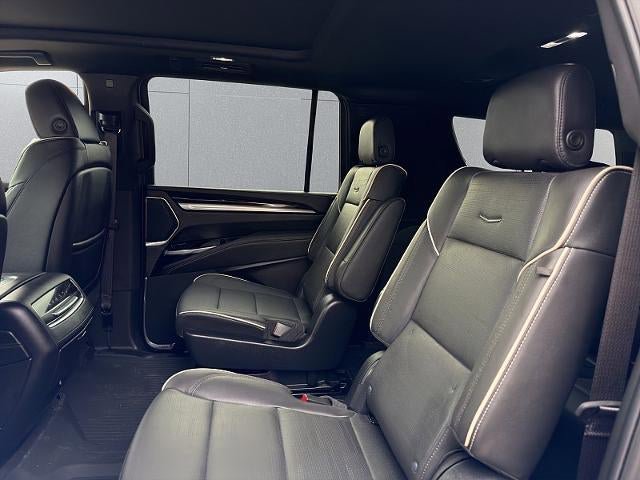 Certified 2025 Cadillac Escalade ESV Premium Luxury w/ Touring Package AWD/4WD image 24