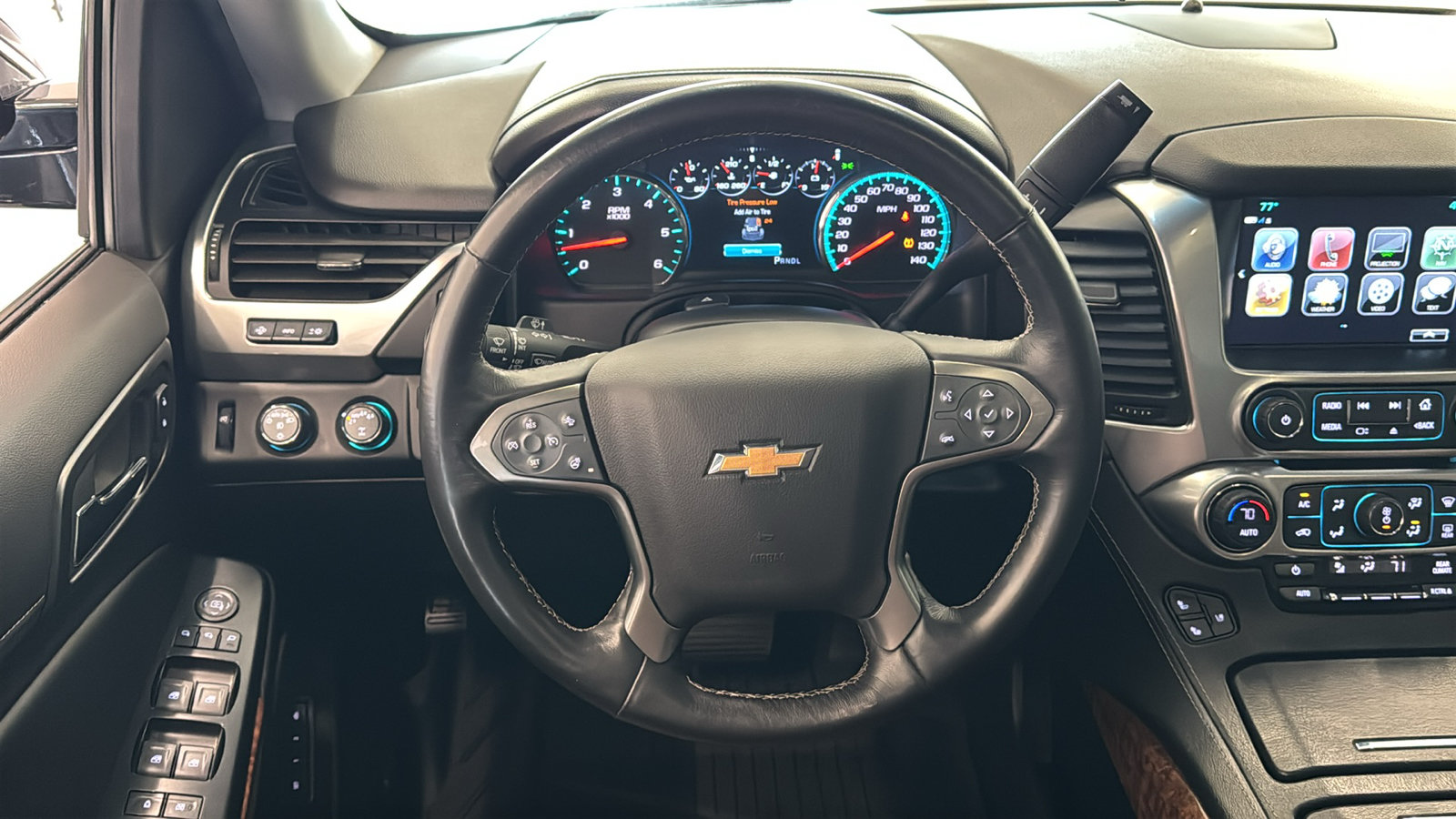 Used 2020 Chevrolet Tahoe Premier w/ Premier Plus Edition AWD/4WD image 12