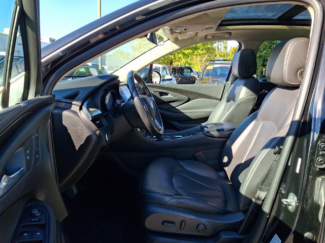 Used 2017 Buick Envision Essence FWD image 13
