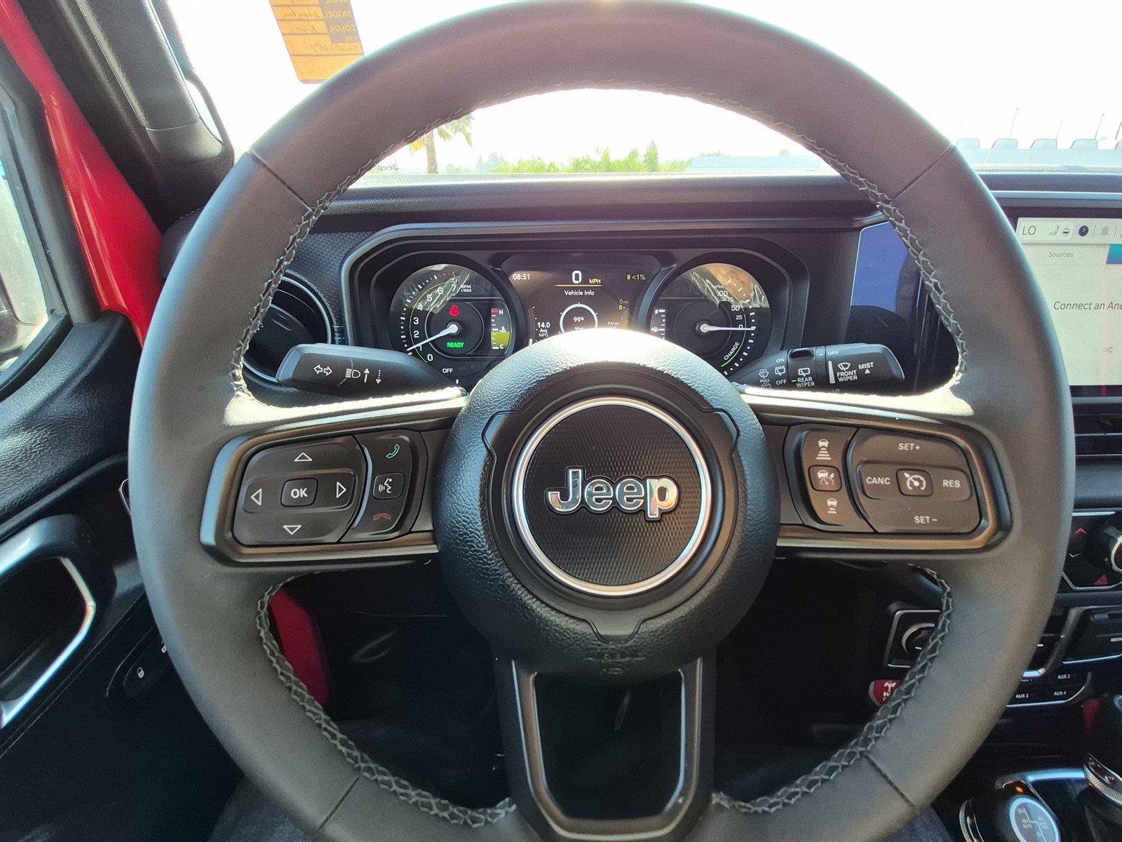 Certified 2025 Jeep Wrangler Unlimited Rubicon 4xe w/ Convenience Group AWD/4WD image 28