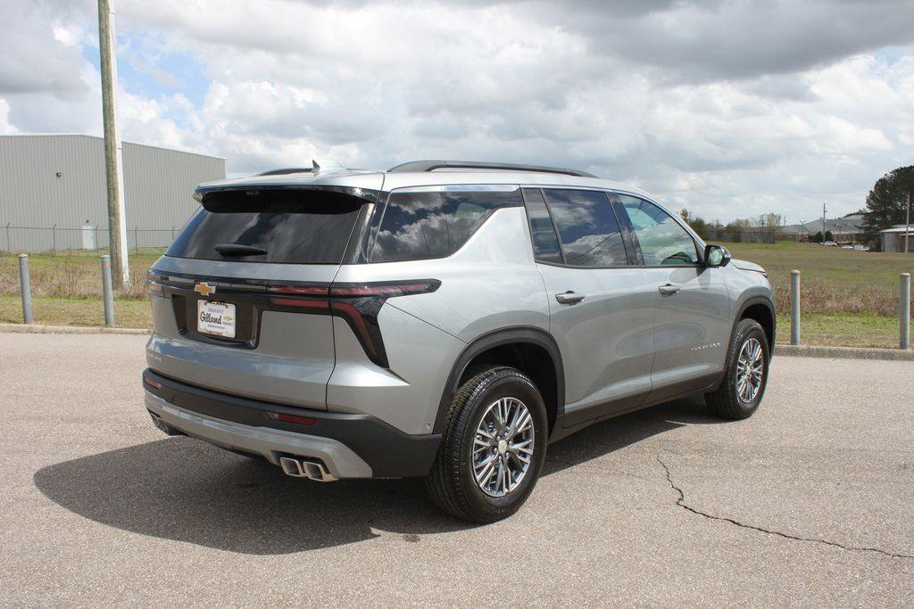 New 2026 Chevrolet Traverse LT w/ Enhanced Driving Package FWD image 22