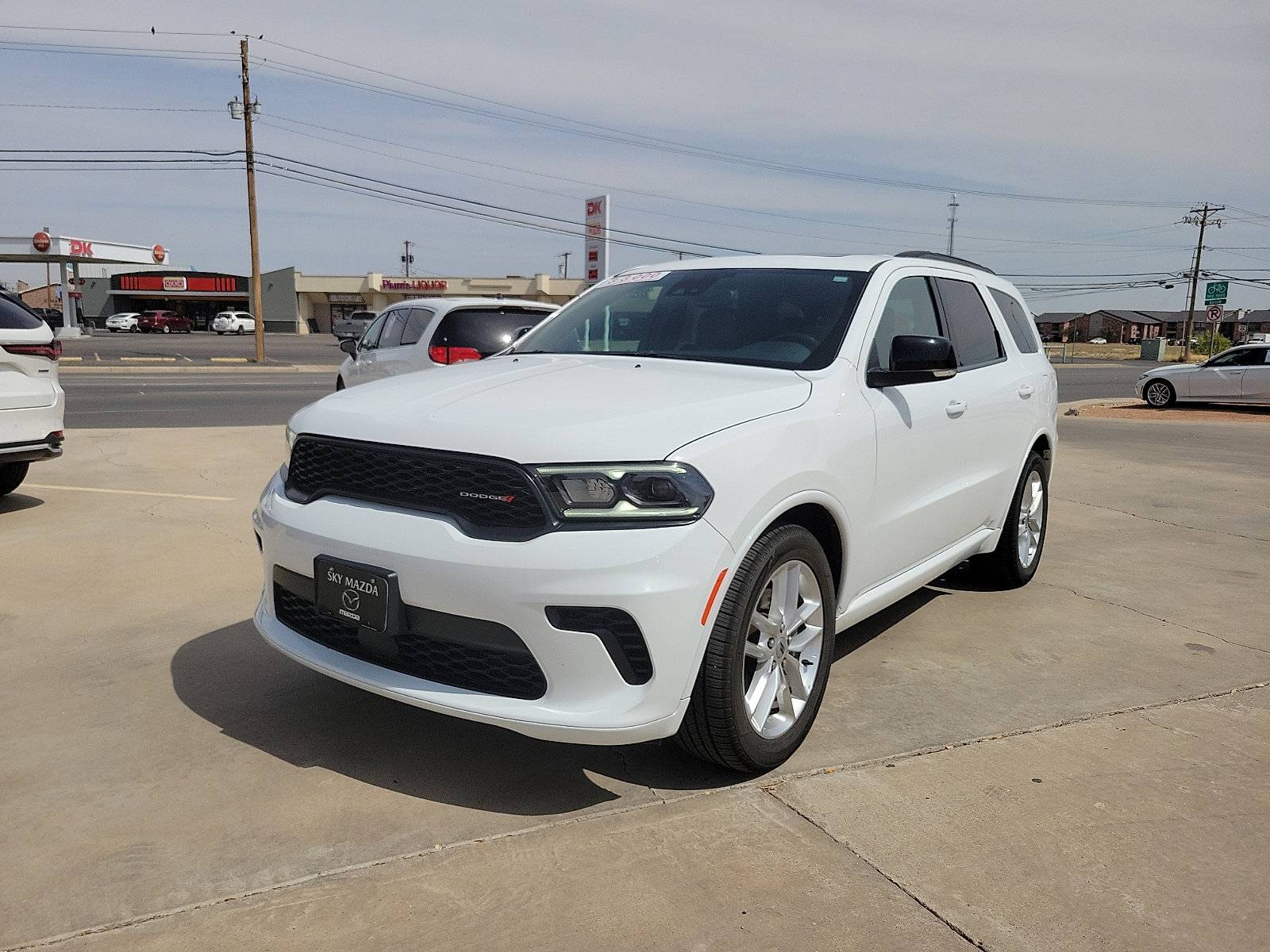Used 2024 Dodge Durango GT image 3