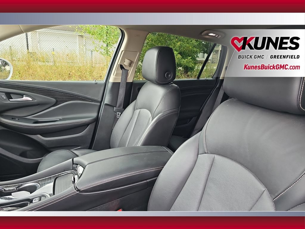 Used 2017 Buick Envision Essence AWD/4WD image 24