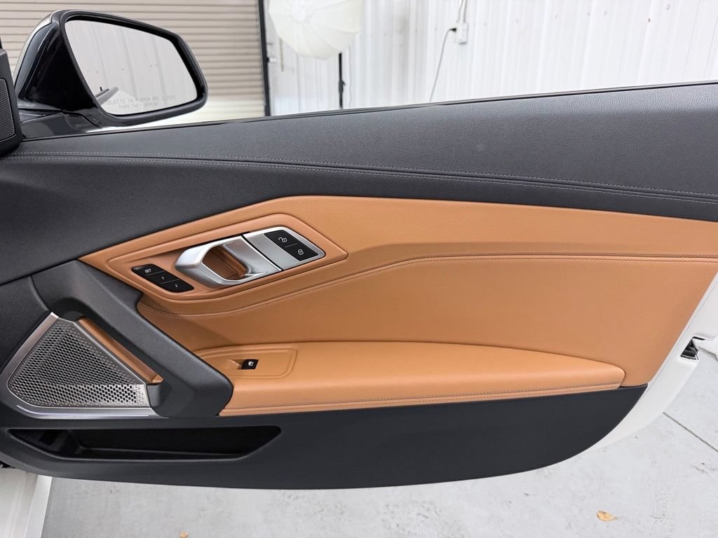 Used 2020 BMW Z4 M40i w/ Executive Package RWD image 52