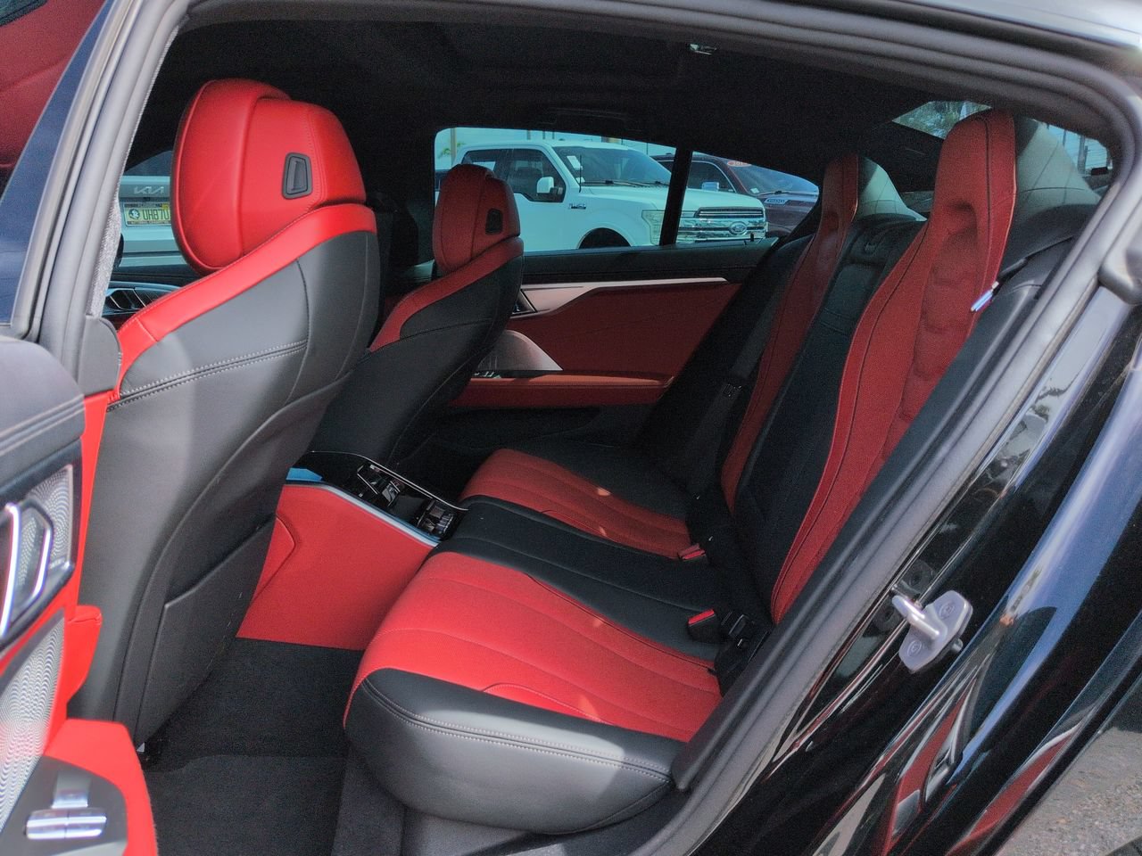 Used 2025 BMW M850i xDrive AWD/4WD image 14