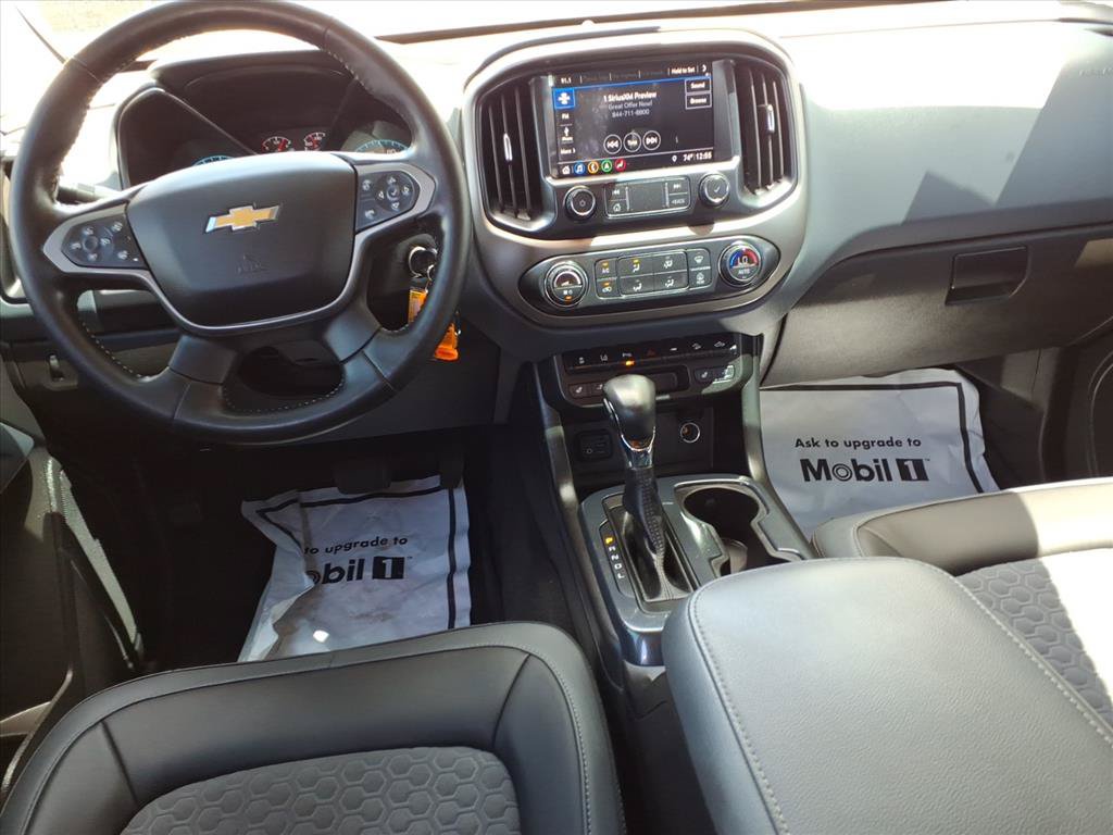 Used 2022 Chevrolet Colorado Z71 w/ Z71 Midnight Edition RWD image 10