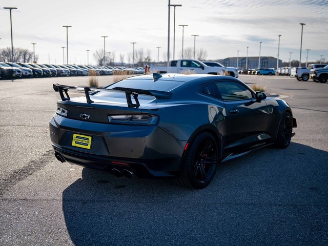 Used 2018 Chevrolet Camaro ZL1 image 6
