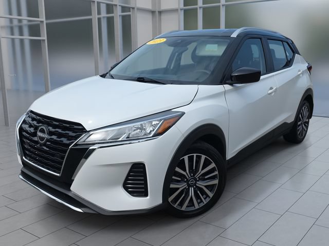 Certified 2023 Nissan Kicks SV FWD image 1