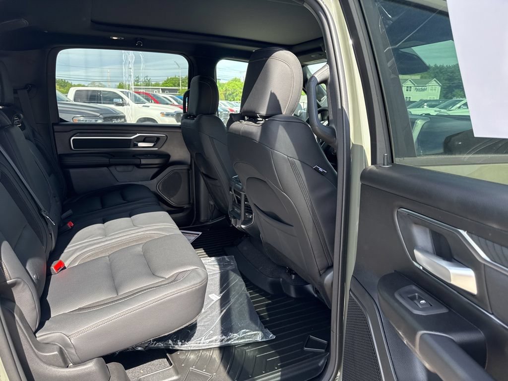 New 2026 RAM 1500 Big Horn AWD/4WD image 11