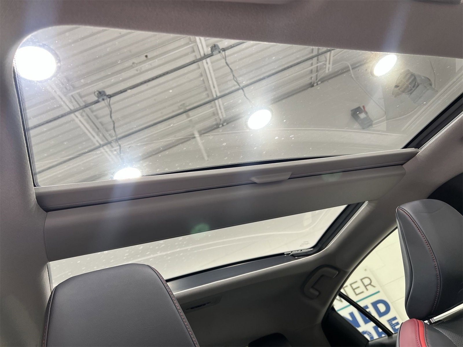 Used 2023 Toyota Prius Prime Premium image 21