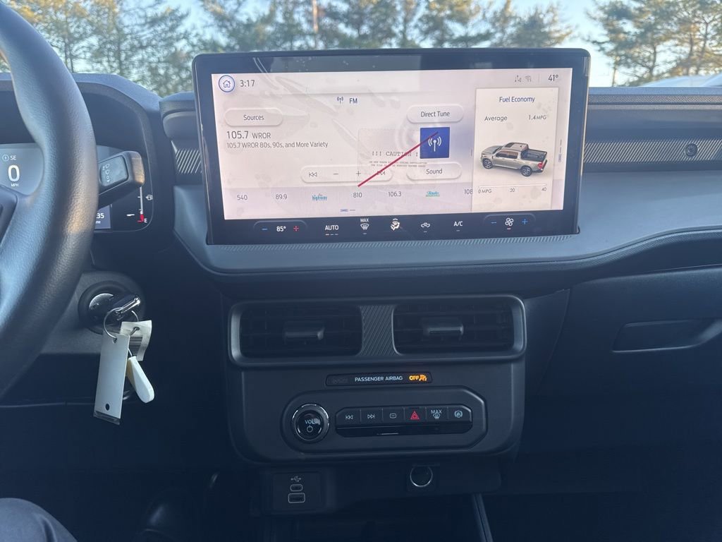 New 2025 Ford Maverick XL w/ Equipment Group 101A image 16