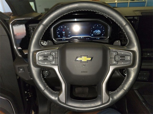 Used 2025 Chevrolet Silverado 1500 High Country w/ High Country Premium Package image 14