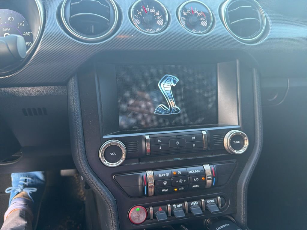 Used 2021 Ford Mustang Shelby GT500 w/ Technology Package image 12