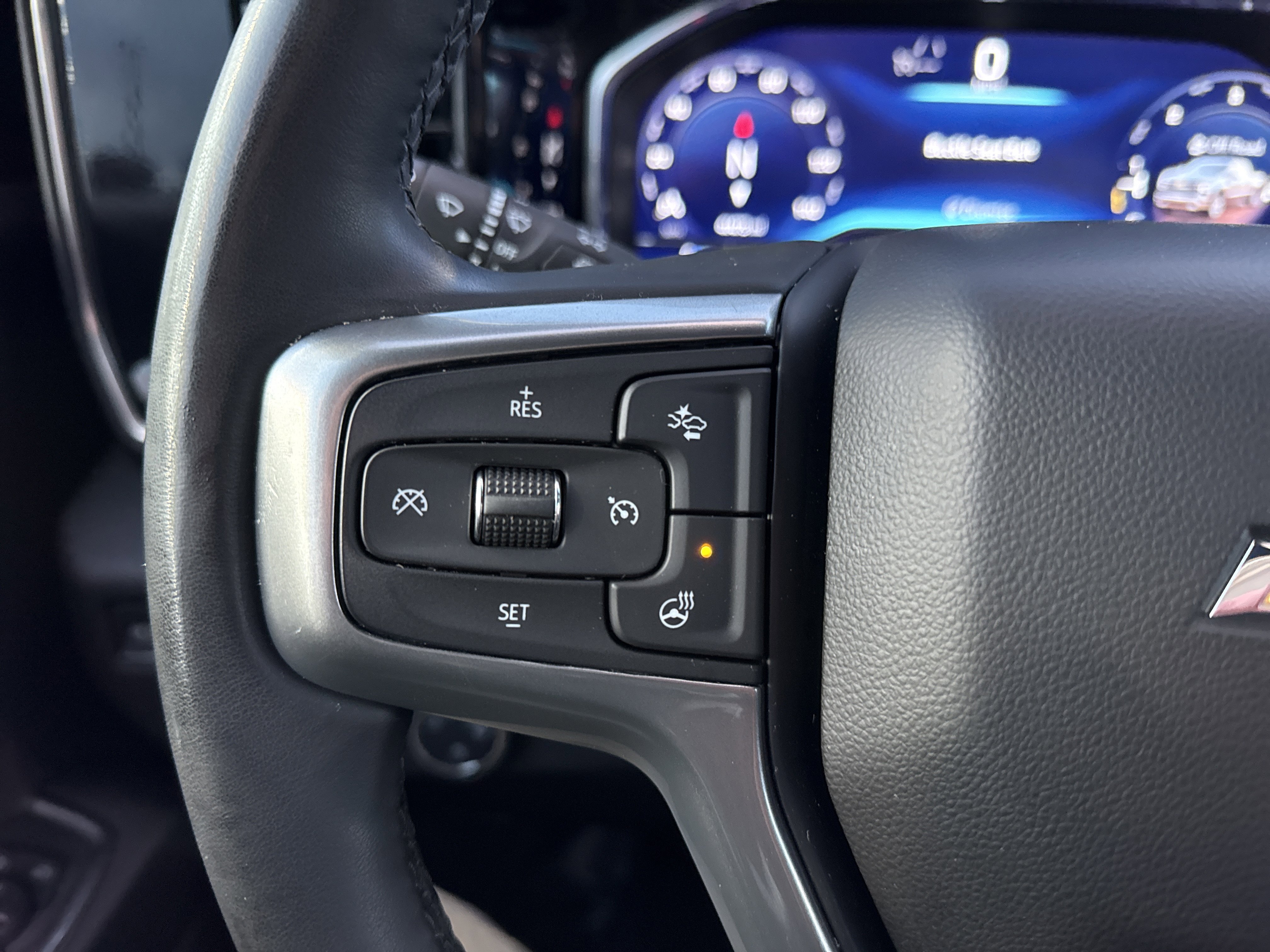 Used 2024 Chevrolet Silverado 1500 LT image 17