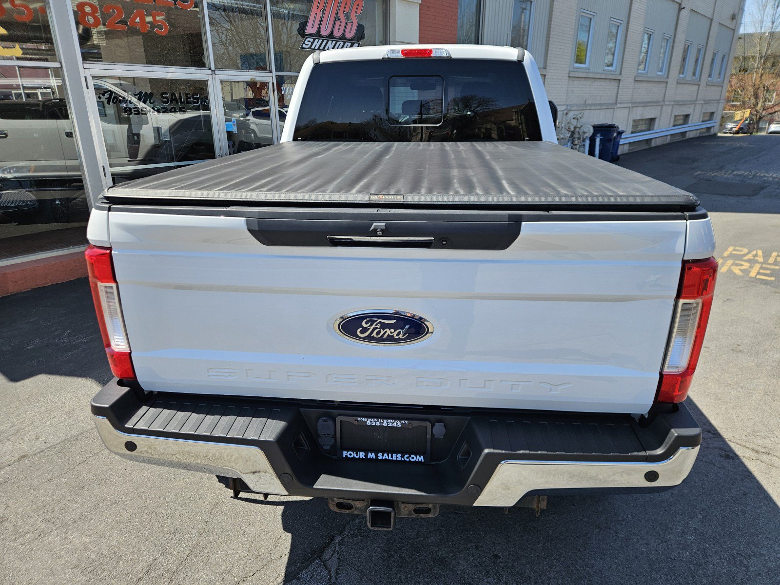Used 2017 Ford F350 Lariat w/ Lariat Ultimate Package AWD/4WD image 9