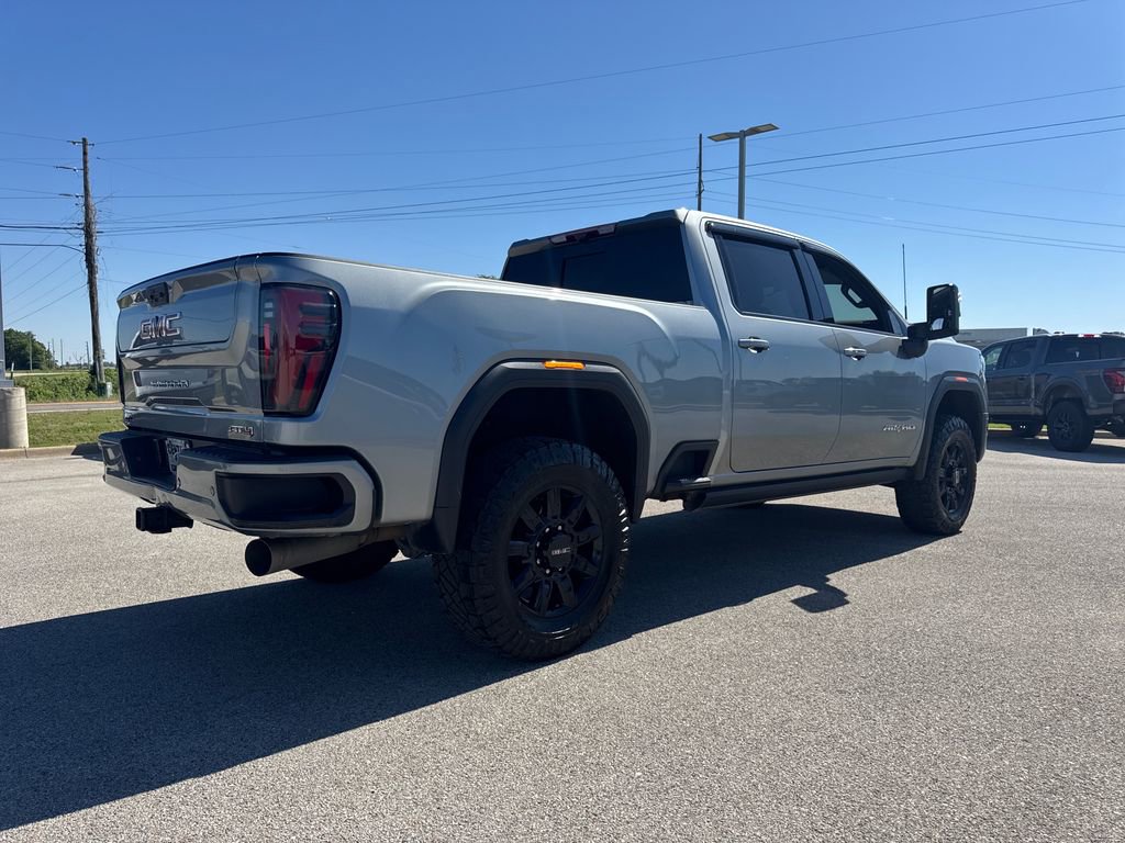 Used 2024 GMC Sierra 2500 AT4 w/ AT4 Premium Plus Package AWD/4WD image 7